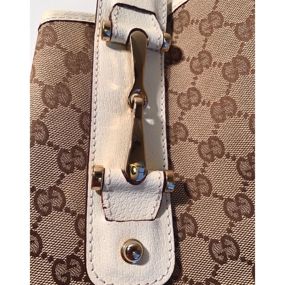 Rare Gucci Pelham Shoulder Bag - Picture 5 of 12